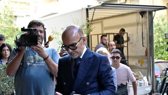 Στο μικροσκόπιο η «μυστική» σουίτα του γιατρού – Τι συνέβαινε στο κέντρο της Αθήνας, ποια ισχυρά πρόσωπα βρέθηκαν εκεί