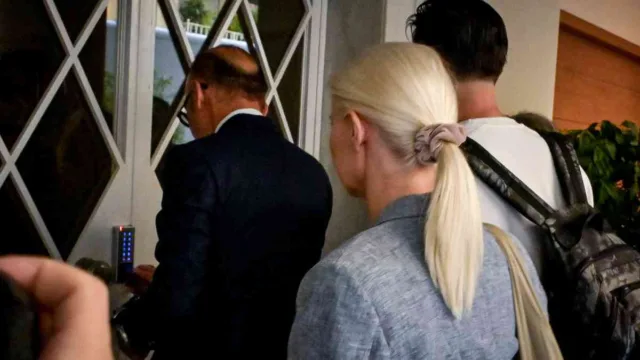 Ο Μαζωνάκης είχε καταρρεύσει και στο διπλανό δωμάτιο γινόταν θεραπεία για να μην χάσουν τα 1.600€