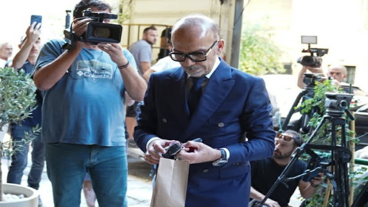 Γιώργος Μαζωνάκης: Κλιμάκιο του Ιατρικού Συλλόγου στην κλινική όπου νοσηλευόταν