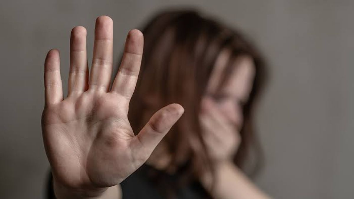 Σοκ στα Χανιά: 23χρονος συνελήφθη μετά από καταγγελία της 19χρονης συντρόφου του