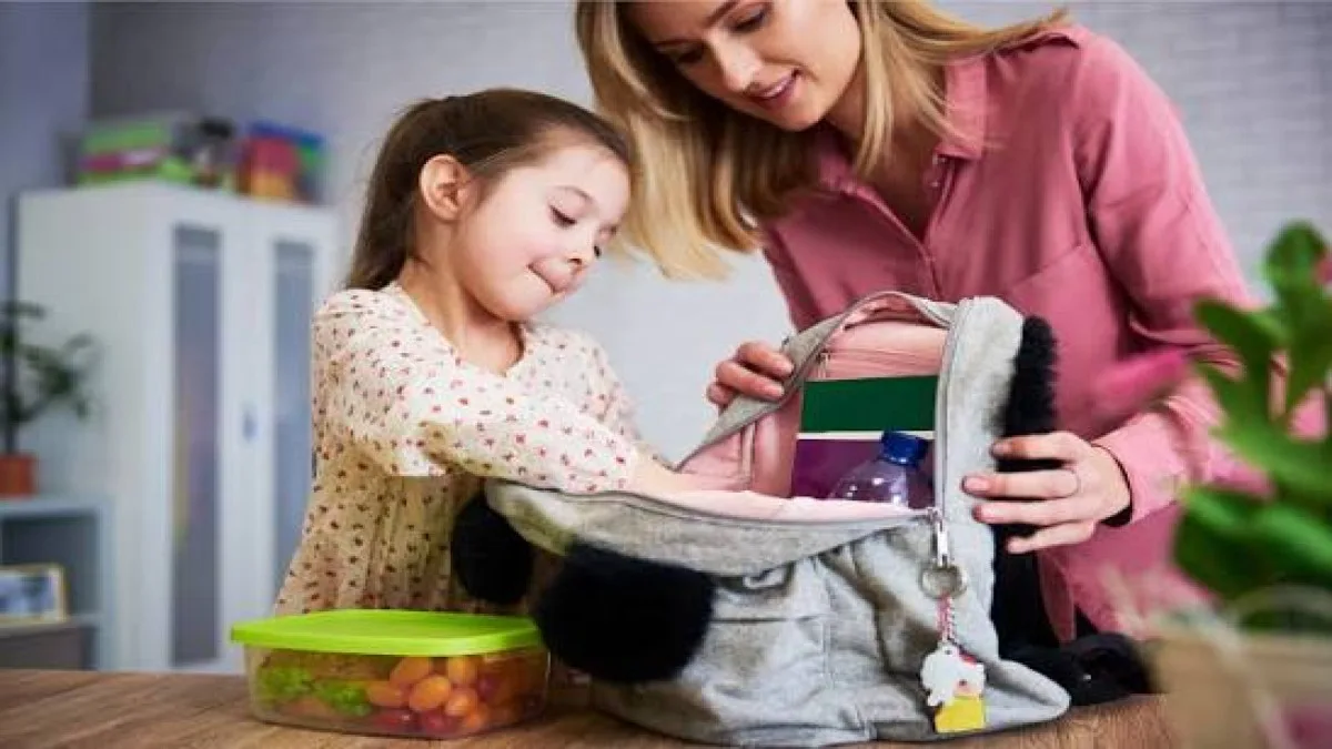 Όταν όλοι κοιμούνται, εκείνη έχει ήδη σηκωθεί