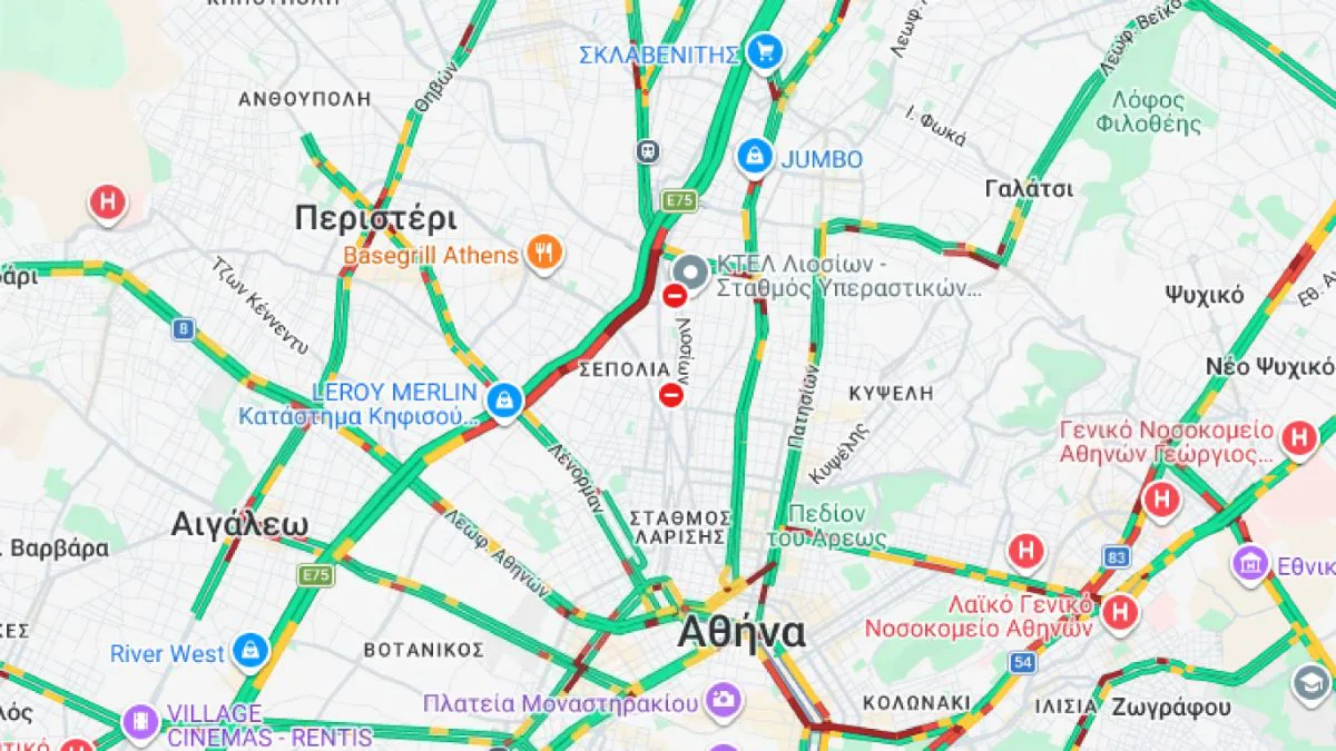 Κηφισός: Καραμπόλα τεσσάρων οχημάτων στο ρεύμα προς Λαμία