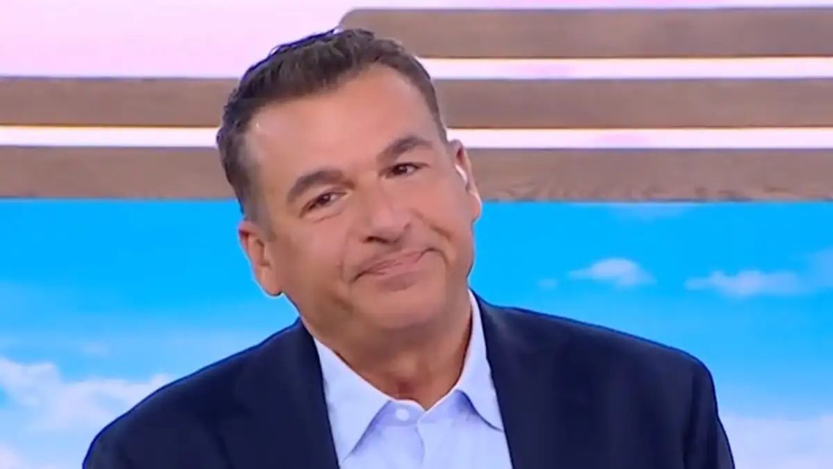 «Σοβαρή δημοσιογραφία…»: Η αιχμηρή απάντηση του Λιάγκα για το ρετιρέ των 2 εκατ. ευρώ