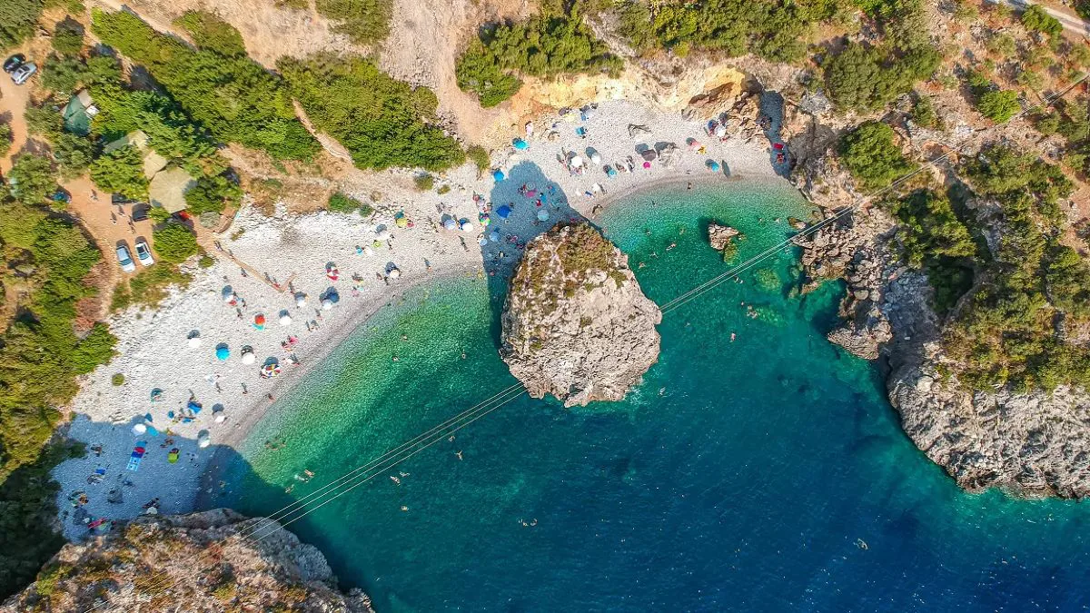 Μάνη: Οι παραλίες που αξίζει να γνωρίσετε