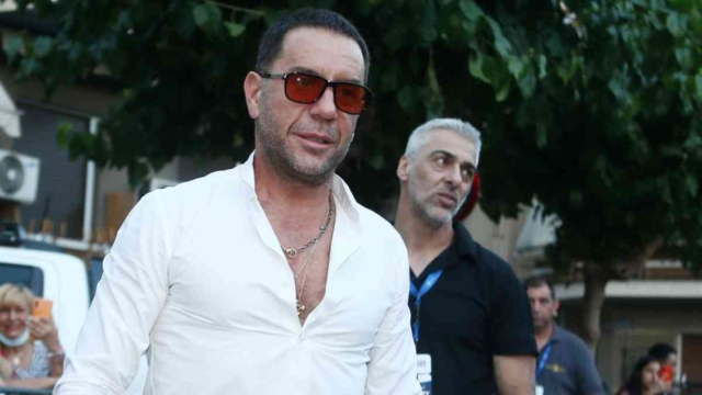 Γιώργος Μαζωνάκης: «Ήταν ήδη σε καρδιακή ανακοπή» – Τι περιγράφει διασώστης για τις τελευταίες στιγμές του