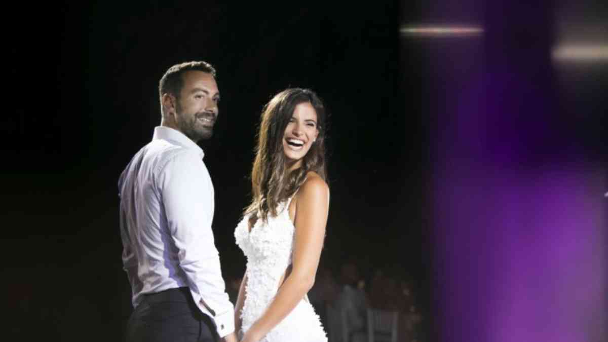 8 χρόνια γάμου για Σάκη Τανιμανίδη και Χριστίνα Μπόμπα – «Αυτό ήταν το μόνο ρίσκο που δεν σκέφτηκα»