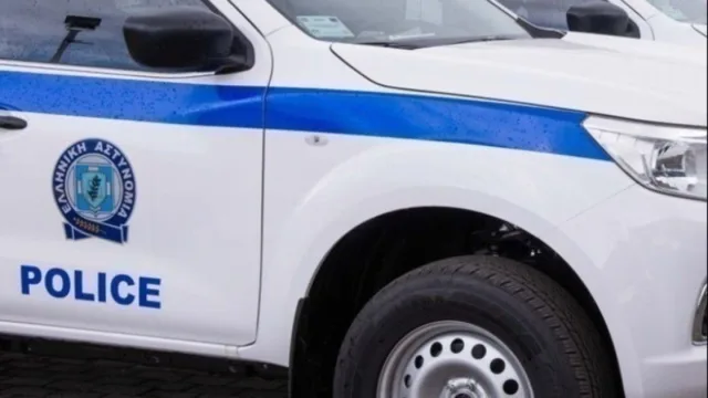 Έδιωξαν μάνα και 12χρονη από το σπίτι τους: «Την κυνηγούσαν και της πετούσαν πέτρες» περιγράφουν οι γείτονες