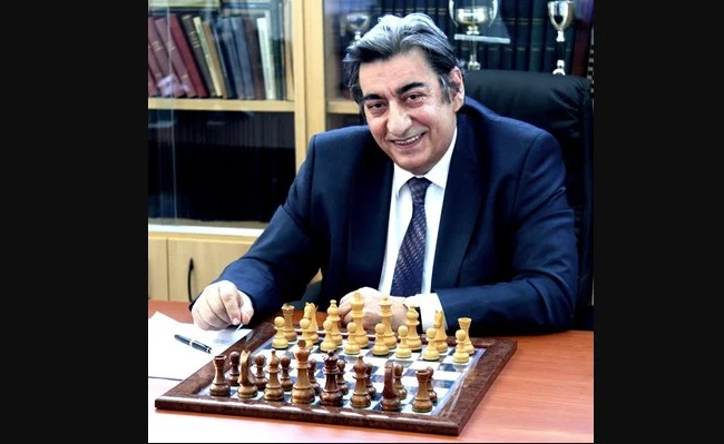 Πέθανε σε ηλικία 73 ετών ο θρύλος του σκάκι και επίτιμος πρόεδρος της ΕΣΟ, Γιώργος Μακρόπουλος