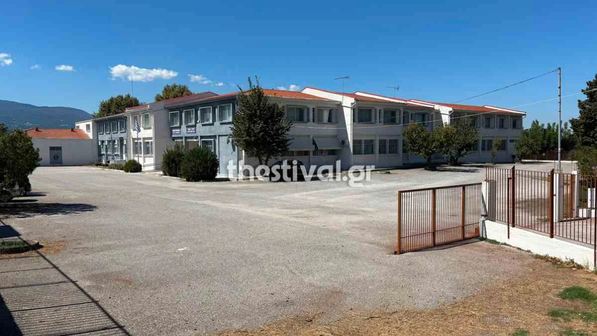 Σοκ στη Θεσσαλονίκη: 13χρονος επιτέθηκε με μαχαίρι σε 12χρονο μέσα σε σχολείο – «Τον πέρασε ξυστά από την κοιλιά»