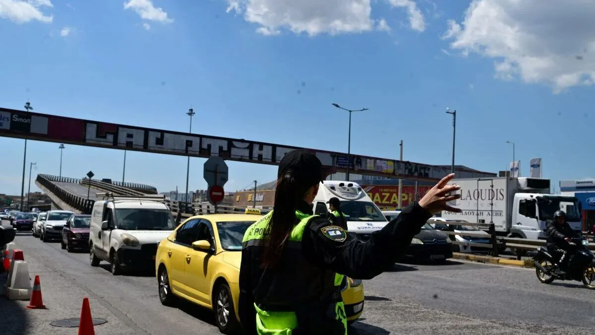 Από την κλήση στην επίθεση: 48χρονος επιτέθηκε σε δύο τροχονόμους στην Καισαριανή και έγινε χαμός!