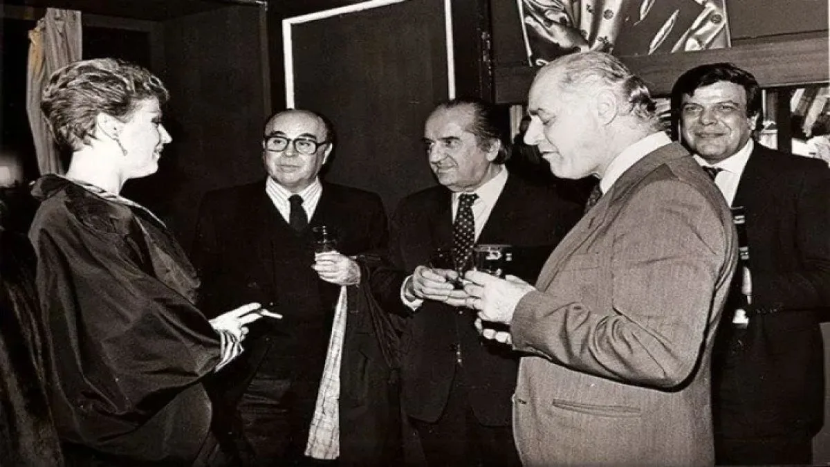 Σαν σήμερα το 1990: Ο Κουτσόγιωργας προφυλακίζεται για την υπόθεση Κοσκωτά