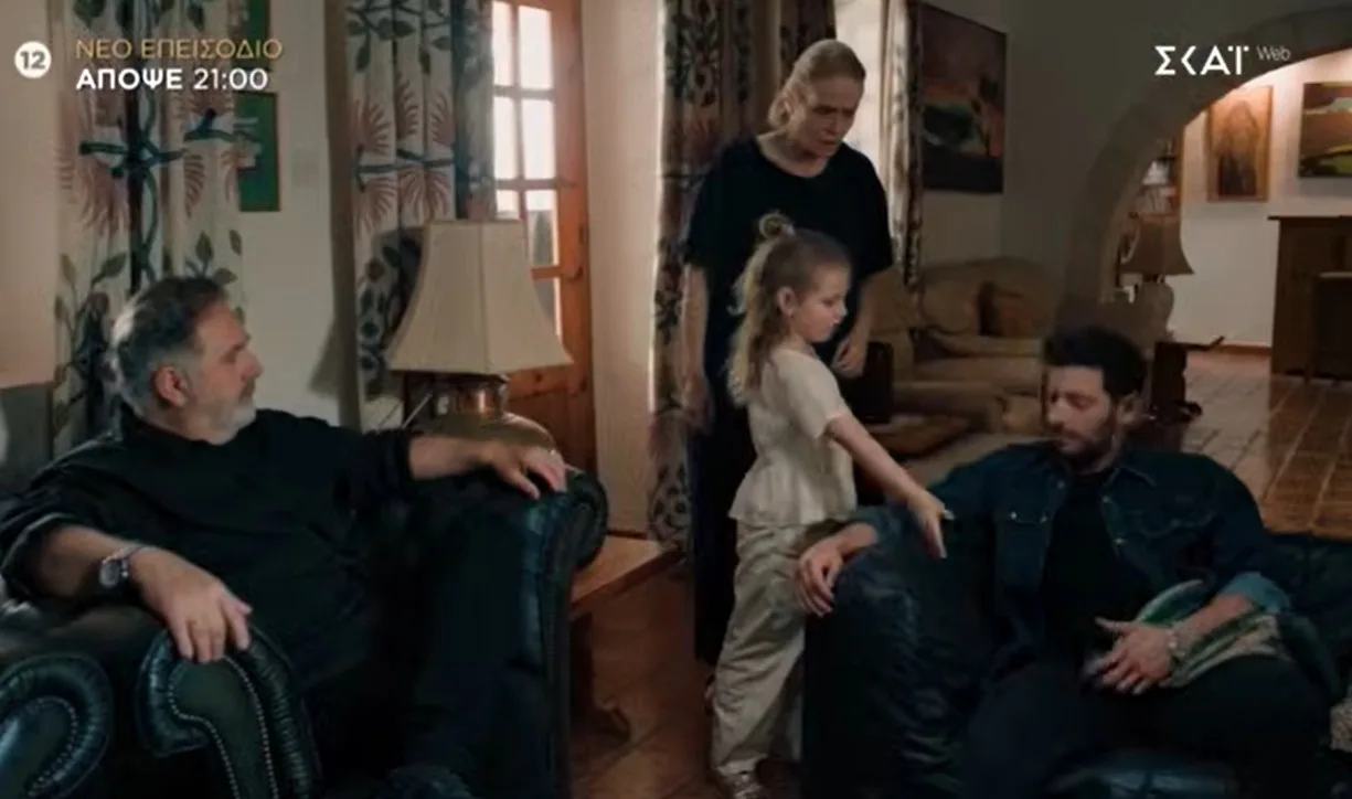 «Μπλε Ώρες» spoiler (05/10): Οι ύποπτες φωτογραφίες στο κινητό του Άγγελου «καίνε» τα πάντα