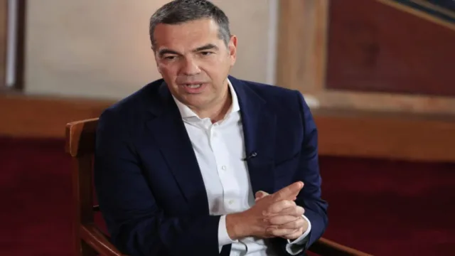 Τσίπρας: Όταν το ηλεκτρικό καλώδιο έγινε… τηλεπικοινωνιακό
