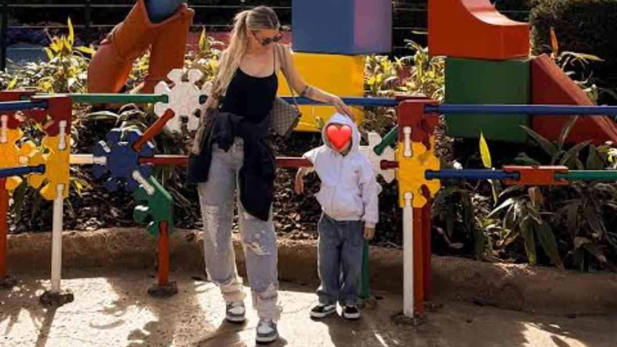 «Μου κόπηκαν τα πόδια»: Στο χειρουργείο ο γιος της Modern Cinderella