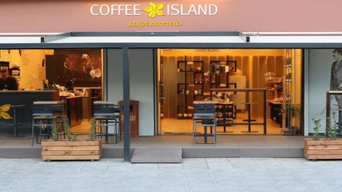 Coffee Island: Τι θα γίνει με τα 450 καταστήματα μετά την προφυλάκιση Λιόλιου – Η απάντηση της εταιρείας