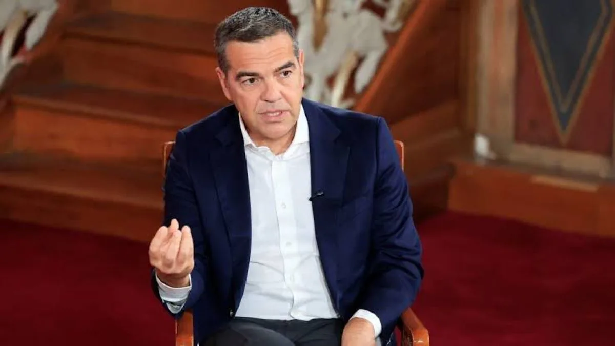 Τσίπρας: Μάθημα Διεθνούς Δικαίου με… λάθος καλώδιο