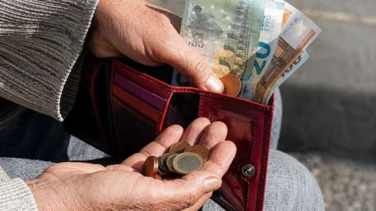Εφορία: Εκτοξεύονται τα απλήρωτα χρέη – Στα 12,5 δισ. ευρώ τα νέα ληξιπρόθεσμα