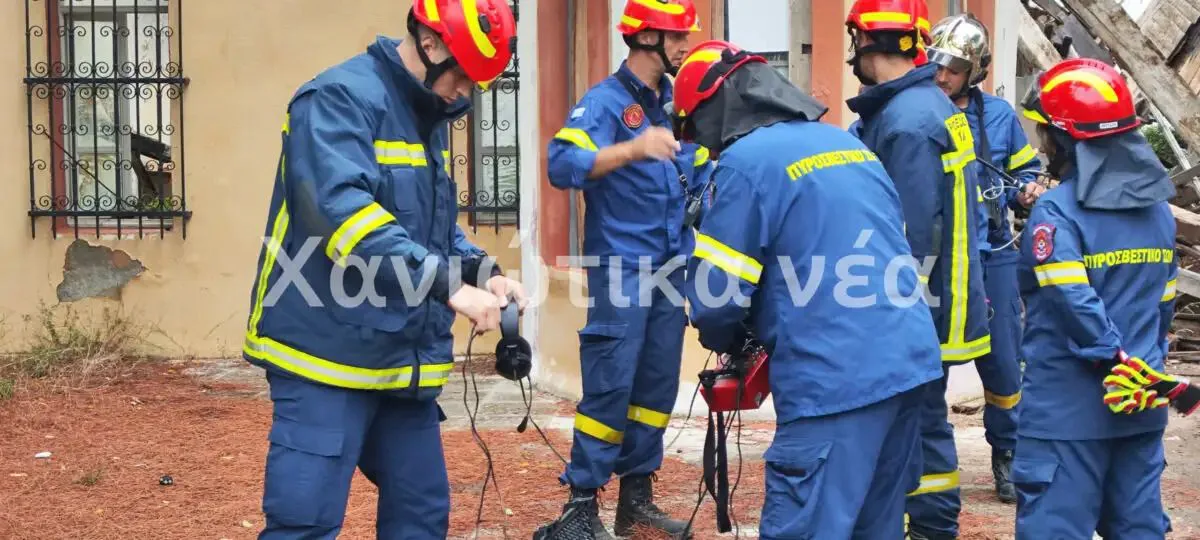 Συναγερμός στα Χανιά: Κατέρρευσε οροφή στους Ιταλικούς Στρατώνες – Φόβοι για εγκλωβισμένους