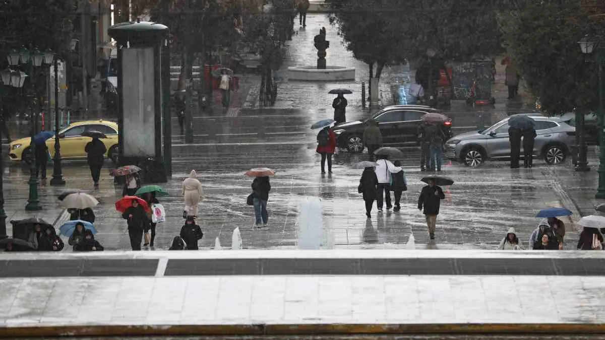 Καιρός σήμερα (01/10): Καταιγίδες σε Κρήτη και Δωδεκάνησα – Βροχές στην υπόλοιπη χώρα, έως 9 μποφόρ οι άνεμοι