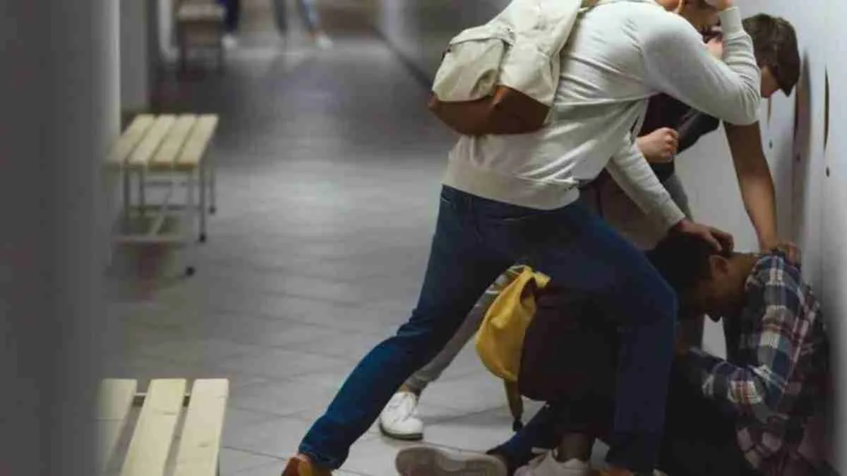 Θεσσαλονίκη: Άγριος ξυλοδαρμός μαθητή από 17χρονο για μια θέση στο σχολικό συμβούλιο