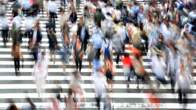 ΟΠΕΚΑ: Τα εισοδηματικά κριτήρια «έκοψαν» 420.000 δικαιούχους – Τι άλλαξε μέσα σε 6 χρόνια