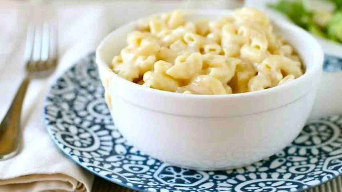 Mac and cheese χωρίς ψήσιμο: Η συνταγή που γίνεται αποκλειστικά στο τηγάνι