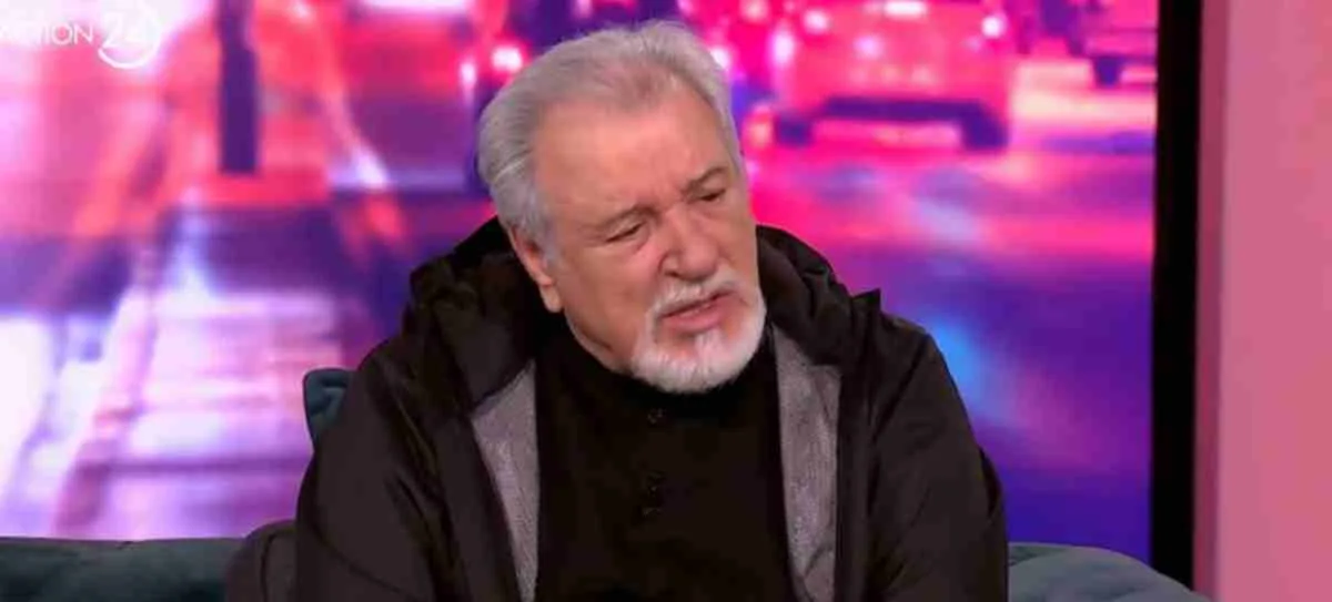 Τάσος Χαλκιάς: « Ο Πέτρος Φιλιππίδης θα έπρεπε να είναι στο θέατρο – Του λείπει»